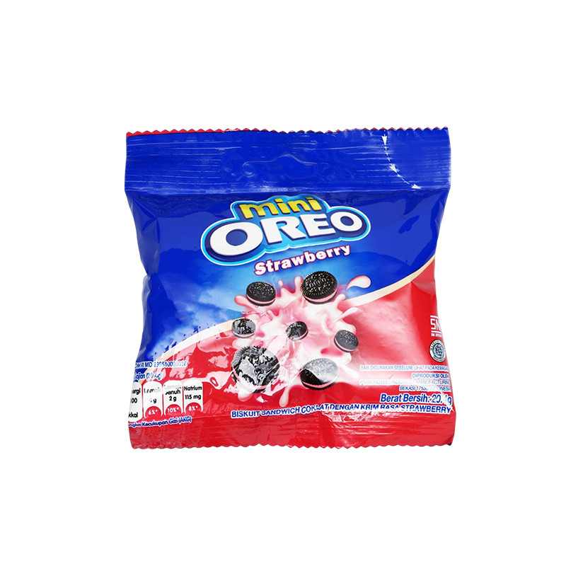 Oreo Mini cookies with strawberry flavored cream 20.4g